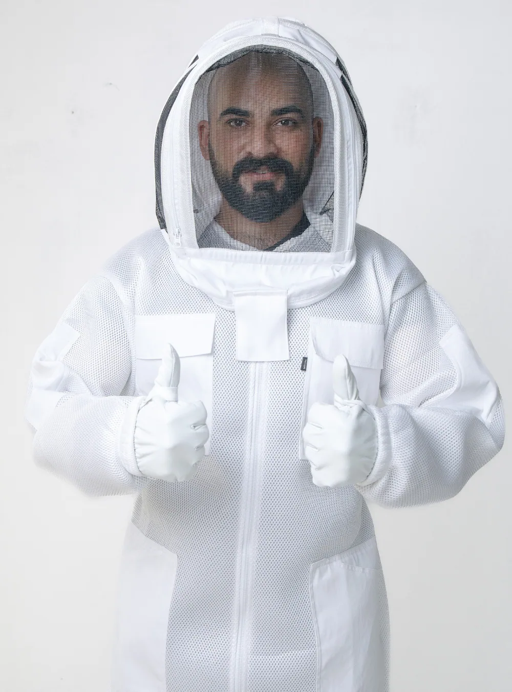 Three-layer ventilated mesh, the fabric that melts rather than chars