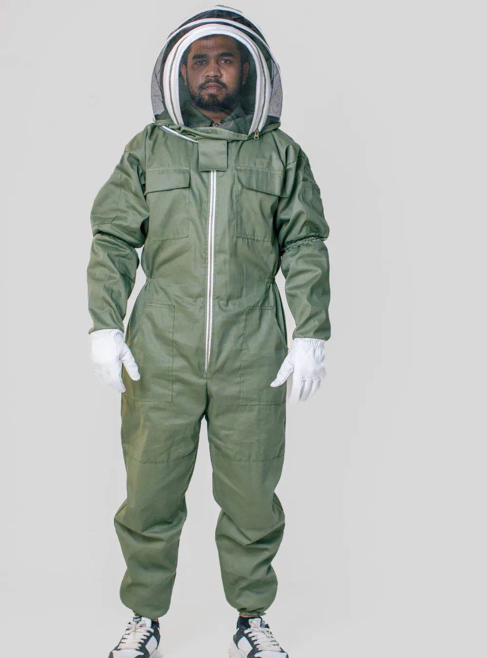 A pale suit with a dark veil mesh panel, two different problems with two different answers